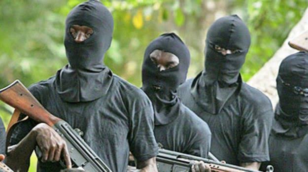 Many Feared Dead As Unknown Gunmen Attack Igangan Community Oyo Gist