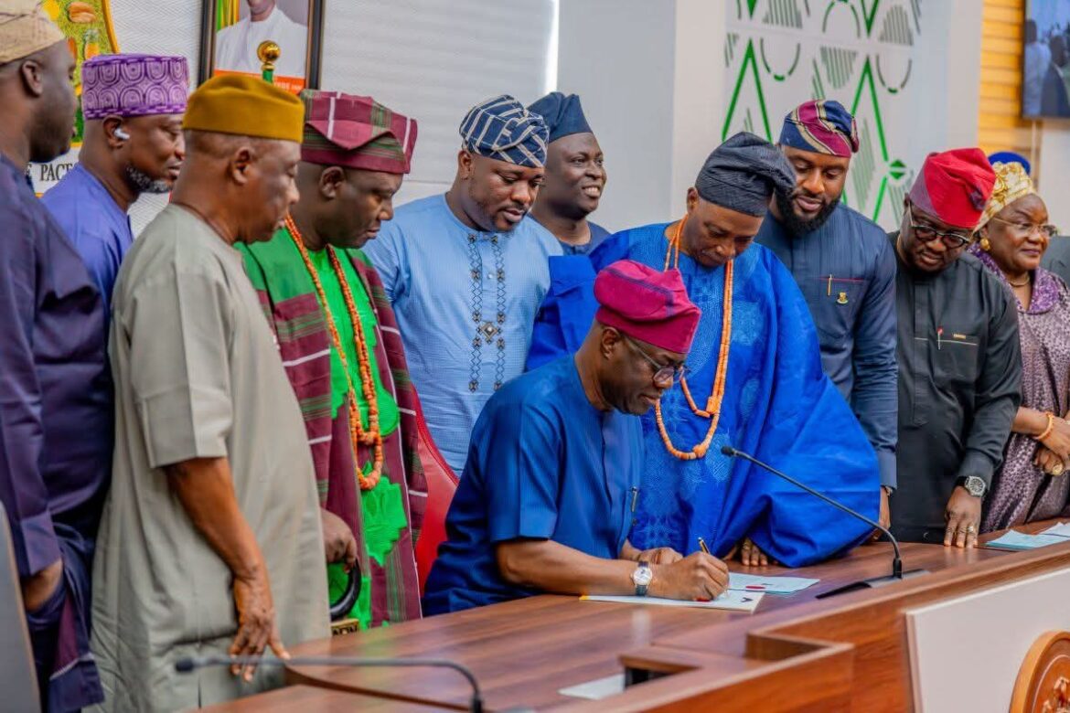 Makinde Signs N892b 2026 Budget Into Law, Emphasizes Production-Driven Economy