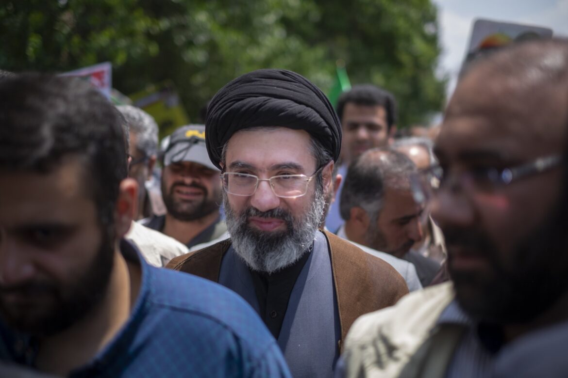 Iranian clerics to âpick new Supreme Leaderâ after Israel vows to k!ll whoever is chosen