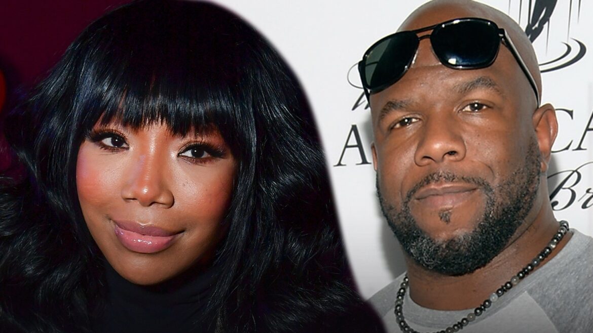 Singer Brandy confirms she dated Boyz II Men star Wanya Morris when she was 16